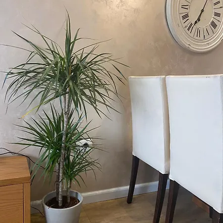 Main Rezidenca Apartamento *